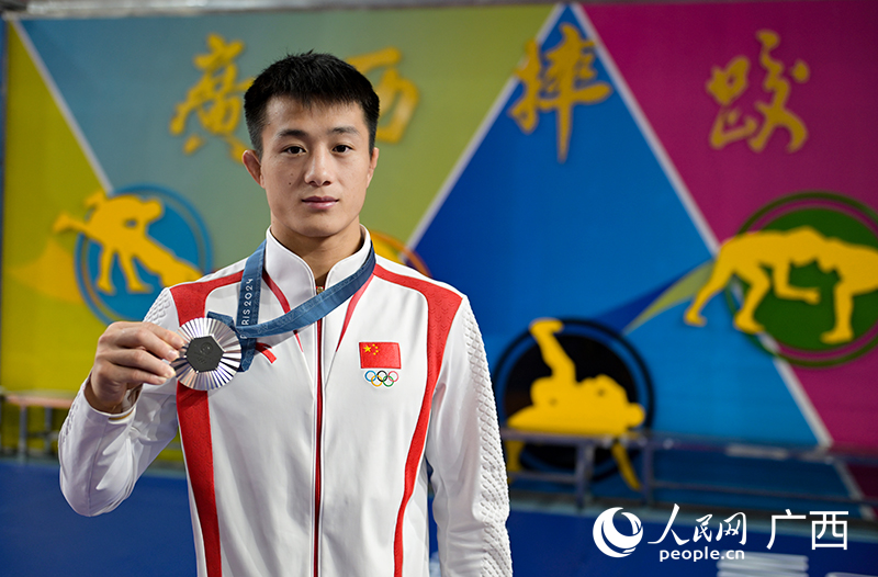 廣西摔跤運(yùn)動(dòng)員曹利國(guó)。人民網(wǎng) 雷琦竣攝