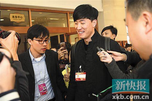 劉翔:建議學生每天堅持1小時體育鍛煉